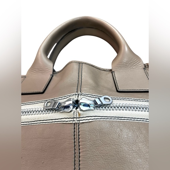 CHLOE Gladys leather tote - Picture 10 of 12